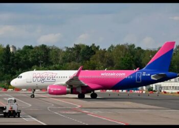 Wizz Air passengers soar in March but emissions jump too.webp - Travel News, Insights & Resources.