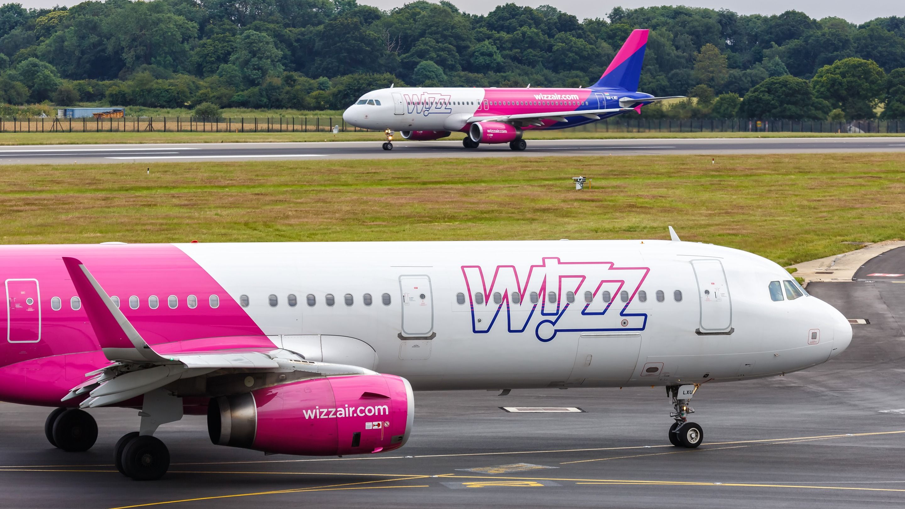 Wizz Air aircraft at London Luton Airport LTN