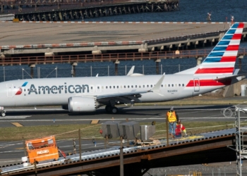 American Airlines flight attendant records girls in plane toilet charged - Travel News, Insights & Resources.