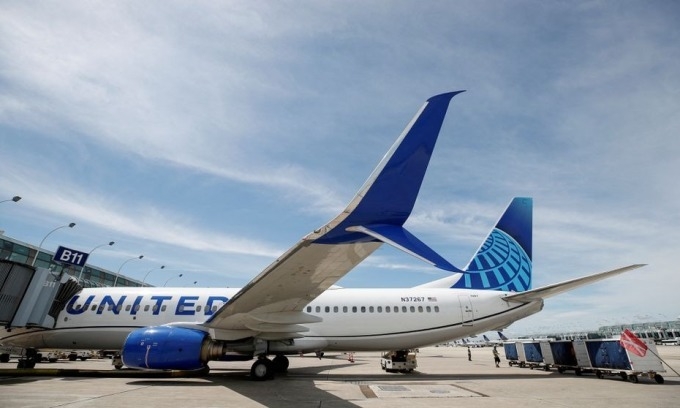 British tourist forced to pay 20000 to United Airlines for - Travel News, Insights & Resources.