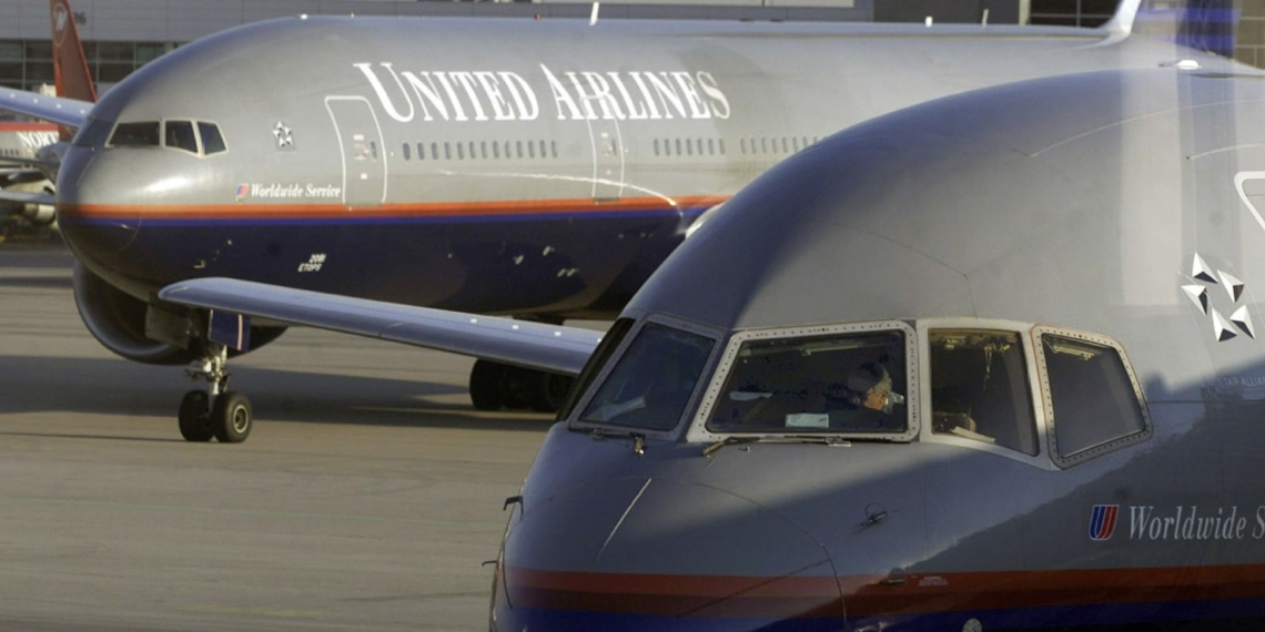 Family Sues United Airlines After Nightmare Near Crash Ruins Their Vacation - Travel News, Insights & Resources.