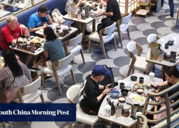 Hong Kong eateries worry weather will put off mainland tourists - Travel News, Insights & Resources.