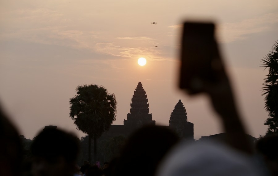 Int'l tourists to Cambodia's famed Angkor up 41 pct in first 4 months
