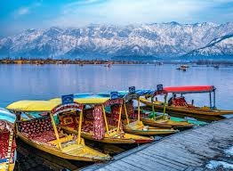 Kashmir receives nearly 1mn tourists during Jan April Director Tourism - Travel News, Insights & Resources.