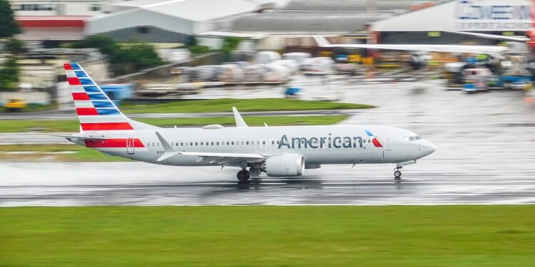 American Airlines B737 8 MAX Engine Fire After Takeoff From Phoenix - Travel News, Insights & Resources.