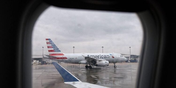 American Airlines Flight Avoids Crash Over Hawaii Mountains - Travel News, Insights & Resources.