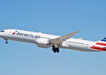 Crew Injured Following Turbulence On American Airlines Boeing 787 Near - Travel News, Insights & Resources.