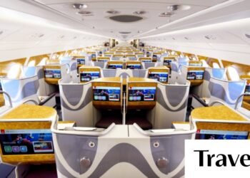 Emirates Airbus A380 superjumbo business class review All class - Travel News, Insights & Resources.