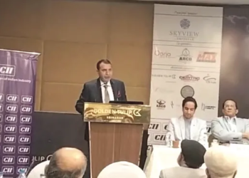 Farooq Shah participates in tourism summit 2024 Greater Kashmir - Travel News, Insights & Resources.