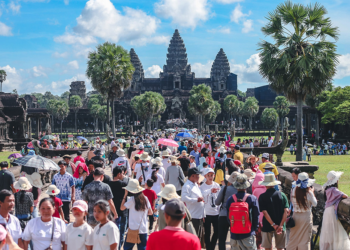 Over 470000 foreign tourists visit Angkor in the first five - Travel News, Insights & Resources.