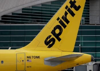 Spirit Airlines bankruptcy could benefit JetBlue and Frontier analysts - Travel News, Insights & Resources.