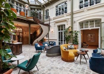 The Hoxton Paris Professional Review Paris France Hotels Business Travel - Travel News, Insights & Resources.