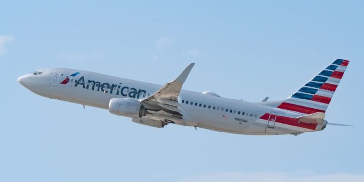 American Airlines 737 Made Emergency Landing After False Warning Light - Travel News, Insights & Resources.