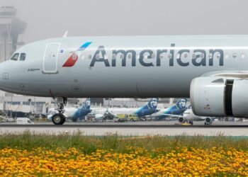 American Airlines reports productive travel week route changes - Travel News, Insights & Resources.