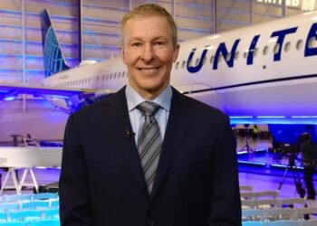 United Airlines CEO talks flight junk fees Trumps potential tariffs - Travel News, Insights & Resources.