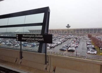 United Airlines and MWAA celebrate Dulles International Airport expansion - Travel News, Insights & Resources.