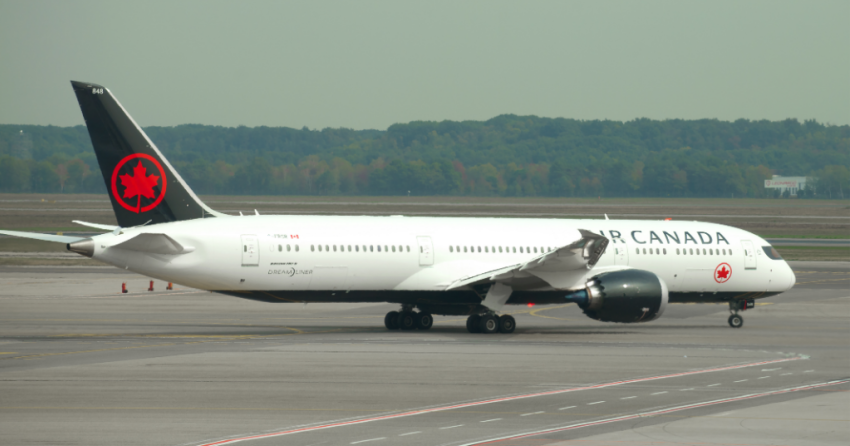 Air Canada flight attendants reject Air Canada's wage offer